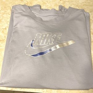 Nike tshirt
